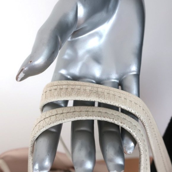 CELINE PHANTOM CABAS TOTE CREAM GRAINED LEATHER - Picture 2 of 12